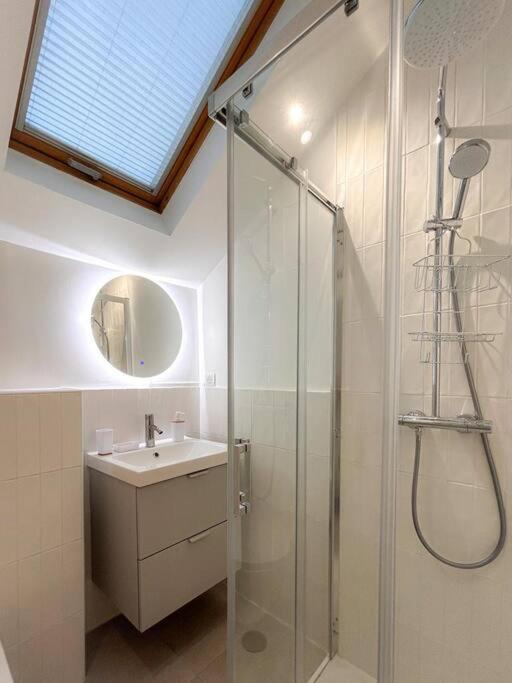 Apartamento Le Cocoon Choisy-Le-Roi - Wifi, Parking Gratuit, Rer C Exterior foto